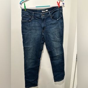 Levi Skinny Jeans size 16